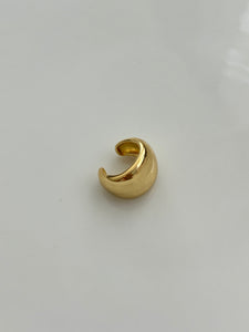 Gold ear cuff