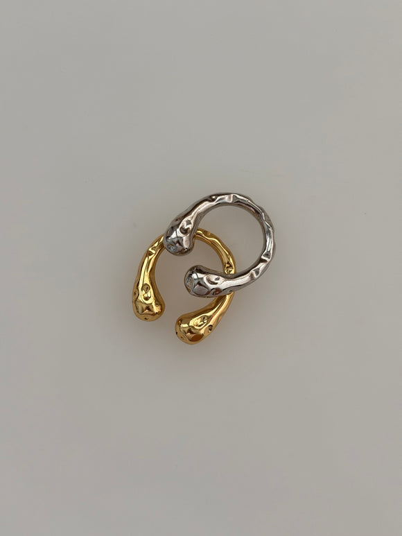 Irregular two tones rings